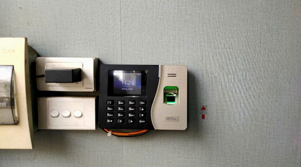 Lắp máy chấm công tại Nghệ An